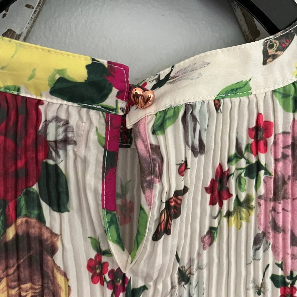 Baker by Ted Baker Girls‎ Floral Pleated Blouse Size 8